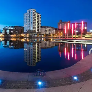 Grand Canal Dock Corporate Apartment